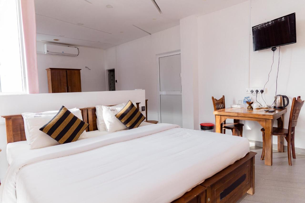 Centhara Beach Weligama Hotel Екстериор снимка